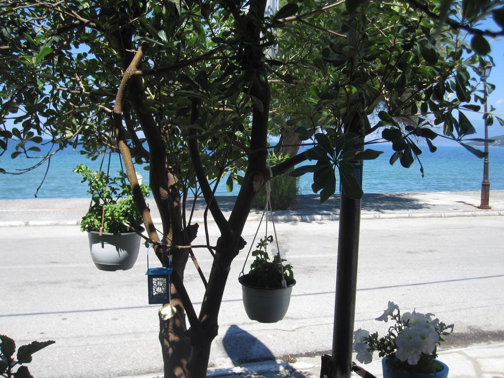 Gorgona Apartamento Milína Exterior foto