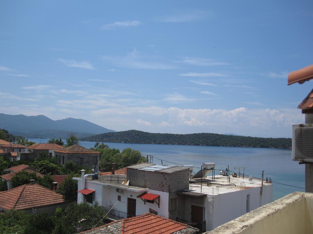 Gorgona Apartamento Milína Exterior foto