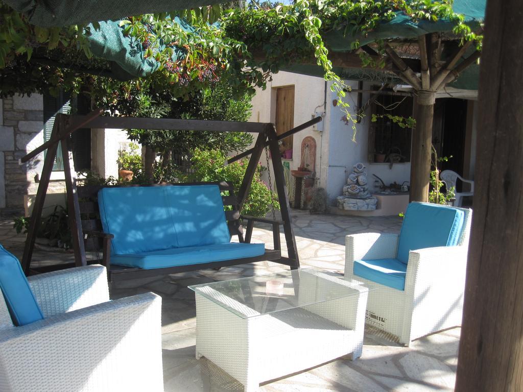 Gorgona Apartamento Milína Exterior foto