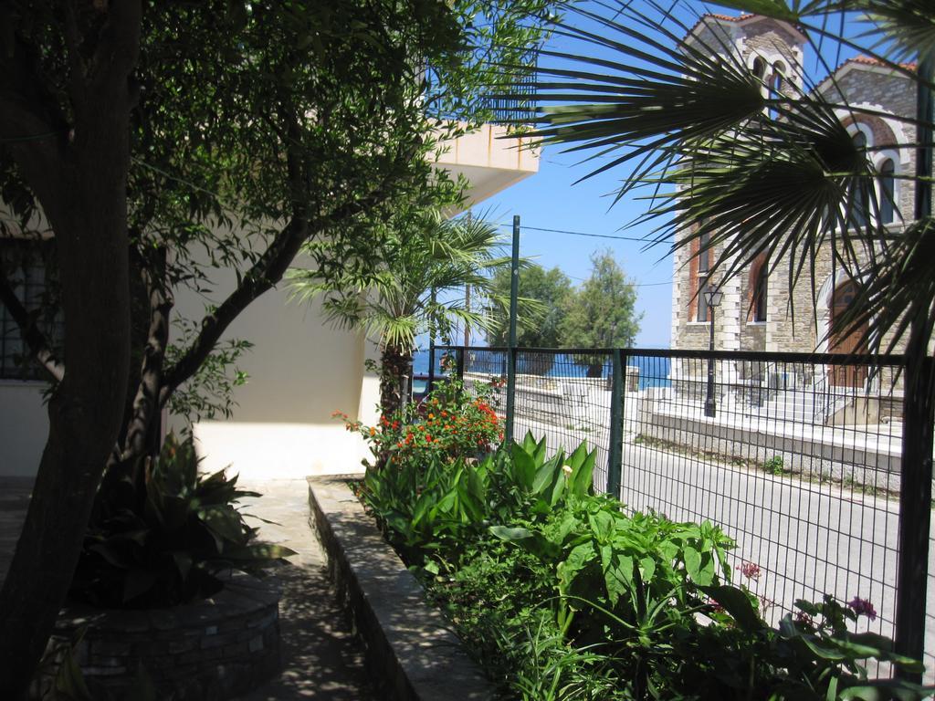 Gorgona Apartamento Milína Exterior foto